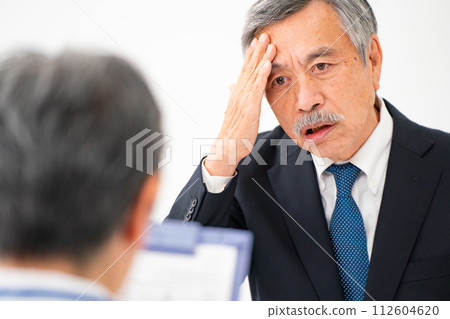 Senior male interview patient 112604620