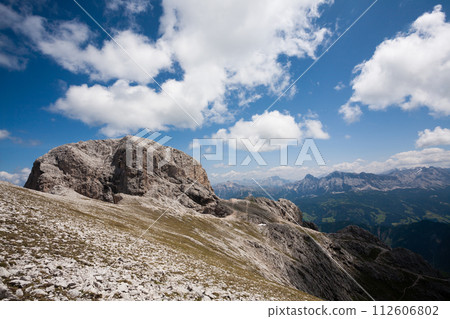 Sass de Putia top view, dolomites landscape 112606802