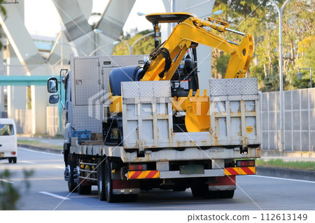 Heavy machinery forwarding vehicle image Heavy machinery forwarding vehicle image 112613149