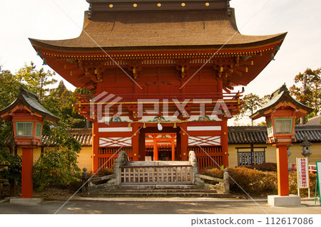 南宮大社朱紅色塔門 南宮大社朱紅色塔門 112617086