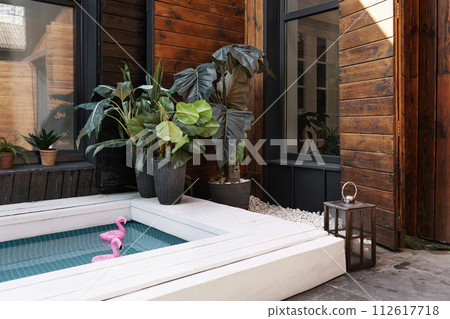 bathroom interior 112617718