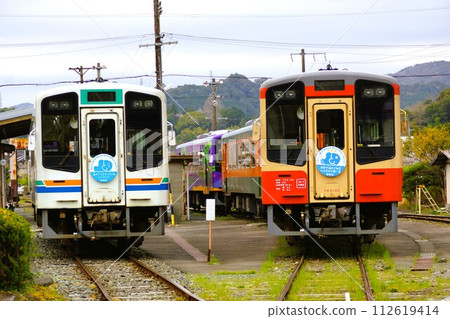 天龍濱名湖鐵道天龍二俁站車輛段風景（鐵路巴士柴油車） 112619414