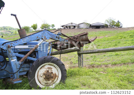 ranch tractor 112623152
