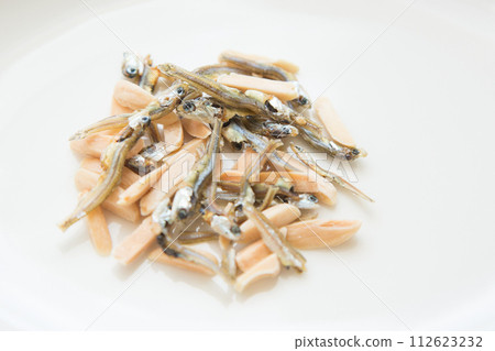 杏仁魚 杏仁魚 112623232
