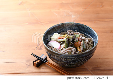 野菜蕎麥麵（大量使用春季食材） 112624018