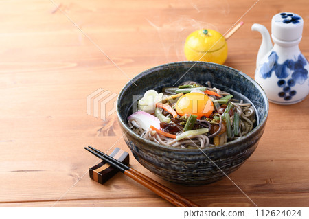野菜月見蕎麥麵（大量使用春季食材） 麵條 112624024