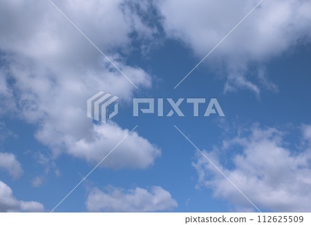 夏天的藍天白雲 112625509