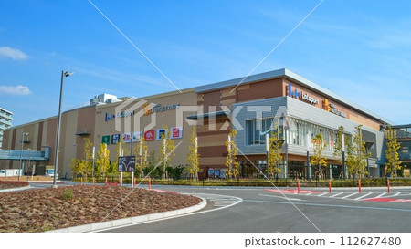 LaLaport Kadoma/Mitsui Outlet Park LaLaport Kadoma/Mitsui Outlet Park 112627480