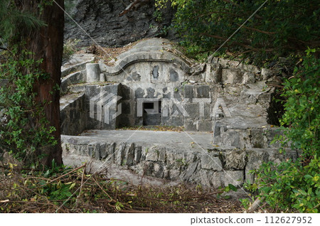 沖繩龜甲墓 沖繩龜甲墓 112627952