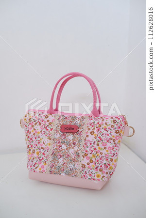 beautiful patterned bag for leisure beautiful patterned bag for leisure 112628016