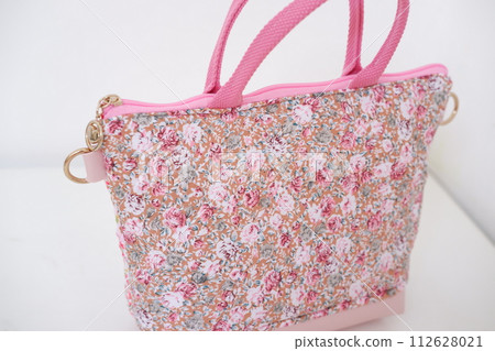 beautiful patterned bag for leisure beautiful patterned bag for leisure 112628021
