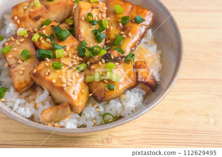 Mackerel teriyaki bowl Mackerel teriyaki bowl 112629495