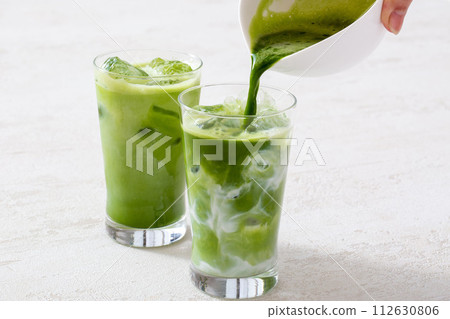 冰抹茶拿鐵，由宇治茶製成的正宗日本抹茶拿鐵 112630806