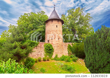 Medieval tower Stadtmauerturm in Wernigerode, Germany Medieval tower Stadtmauerturm in Wernigerode, Germany 112633819