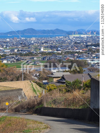 Cityscape seen from Yoshiwara, Zentsuji City, Kagawa Prefecture Cityscape seen from Yoshiwara, Zentsuji City, Kagawa Prefecture 112634080