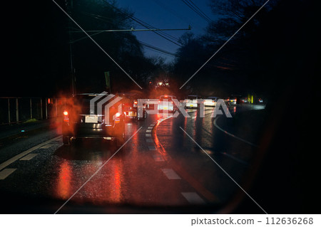 Traffic jam on a rainy day 112636268