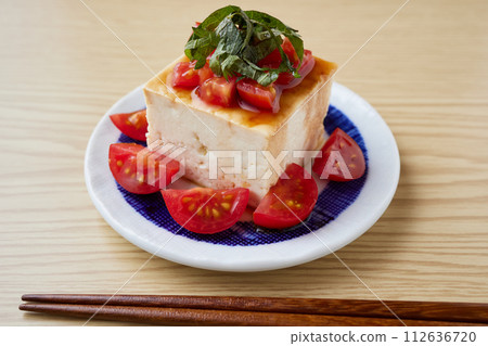 Tomato and perilla chilled tofu Tomato and perilla chilled tofu 112636720