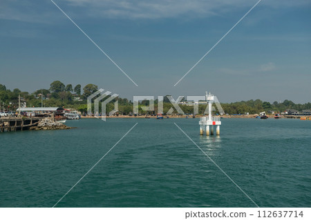 White Lighthouse at Makampom pier to Ko Man Nok, Rayong 112637714