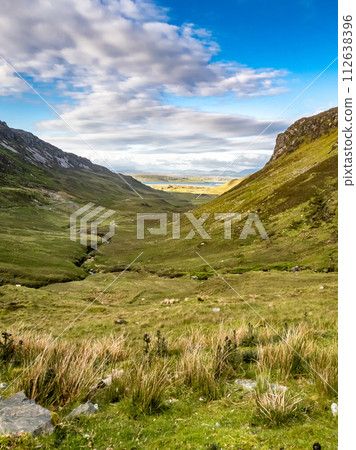 Granny's pass is close to Glengesh Pass in Country Donegal, Ireland 112638396