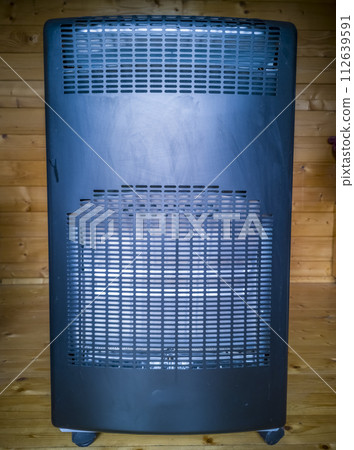 Mobile gas heater with bottle for camping 112639591