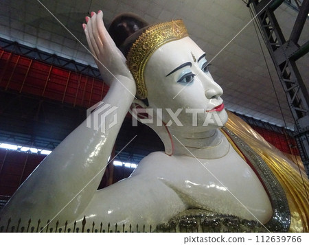 Kyauktagyi 臥佛,仰光,緬甸 Kyauktagyi 臥佛,仰光,緬甸 112639766