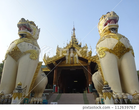大金塔 仰光/緬甸 大金塔 仰光/緬甸 112639767