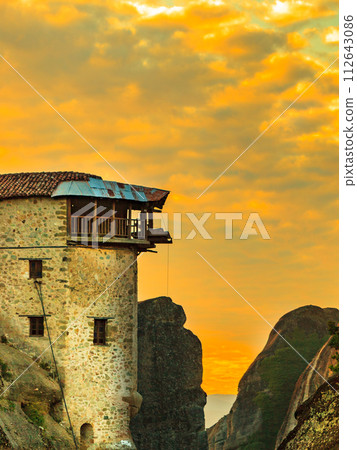Sunset over Varlaam monastery in Meteora, Greece Sunset over Varlaam monastery in Meteora, Greece 112643086
