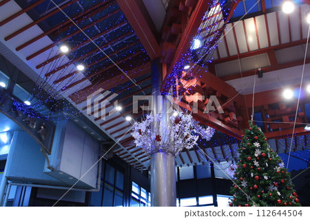 Christmas tree decorated with illuminations 112644504