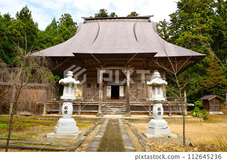 國成寺的秋葉(新潟縣) 國成寺的秋葉(新潟縣) 112645236