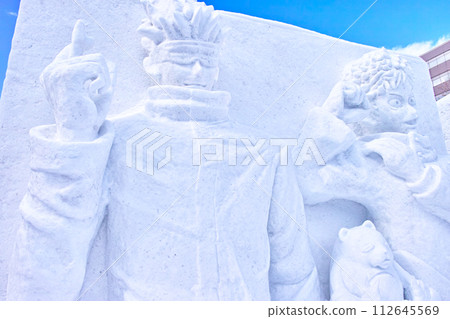Sapporo Snow Festival with blue skies, anime snow sculptures 112645569