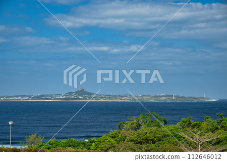 國立沖繩紀念公園翡翠海灘(眺望伊江島)【沖繩縣國頭郡本部町】 國立沖繩紀念公園翡翠海灘(眺望伊江島)【沖繩縣國頭郡本部町】 112646012