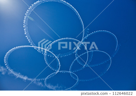 Blue Impulse 飛行慶祝北陸新幹線開通 112646022