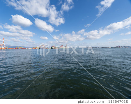 Scenery of Osaka Port seen from Cosmo Square Seaside Park Scenery of Osaka Port seen from Cosmo Square Seaside Park 112647018