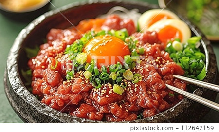 Yukhoe：韓國蛋黃生牛肉 112647159