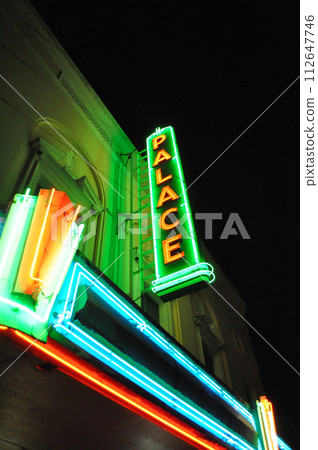 Island of Hawaii Hilo scenery 112647746