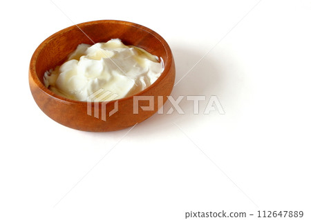 Drained yogurt with honey Greek yogurt 112647889