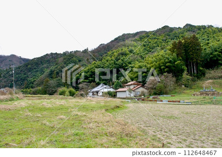 Rural landscape without snow Rural landscape without snow 112648467