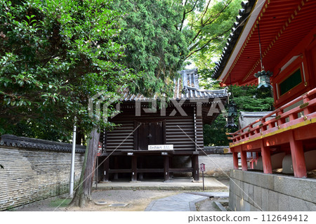 京都八幡市石清水八幡宮的學校倉庫 112649412