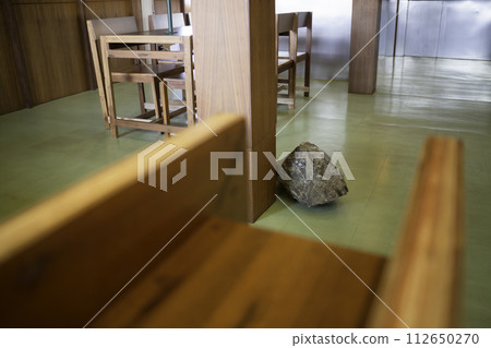 Renovation wooden house to coffee shop 112650270