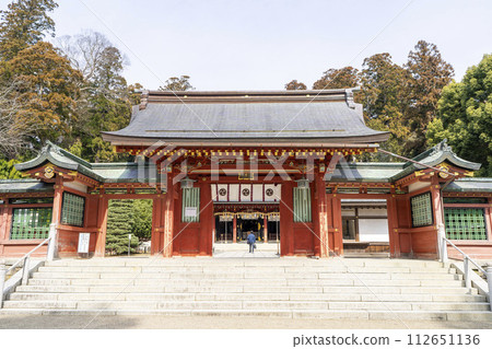 宮城縣鹽灶市早春的芝彥神社大門 宮城縣鹽灶市早春的芝彥神社大門 112651136