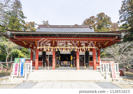 Shibahiko Shrine worship hall in early spring, Shiogama City, Miyagi Prefecture 112651823
