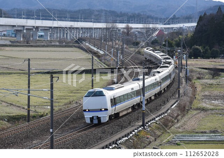 Thank you, the birds that continued to fly along the Hokuriku Route: Santa Birdie and Shisagi 112652028
