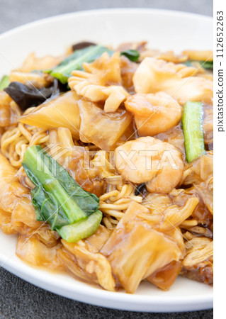 Delicious Ankake Yakisoba 112652263