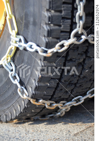 大型車輛用無釘防滑輪胎和防滑鏈 112652974