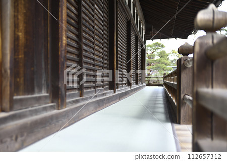 Visit Tenryuji Temple in winter Visit Tenryuji Temple in winter 112657312