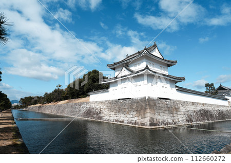 春天的二條城,京都(世界遺產) 春天的二條城,京都(世界遺產) 112660272
