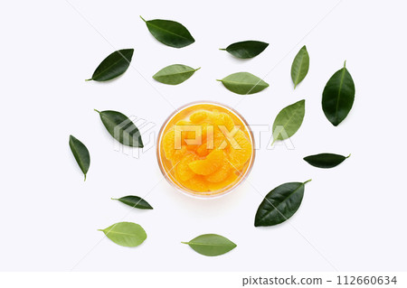 Mandarin orange in sweet syrup 112660634