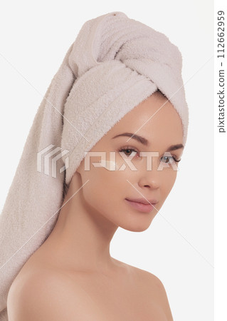 Close up beauty girl with freckles and thick 112662959