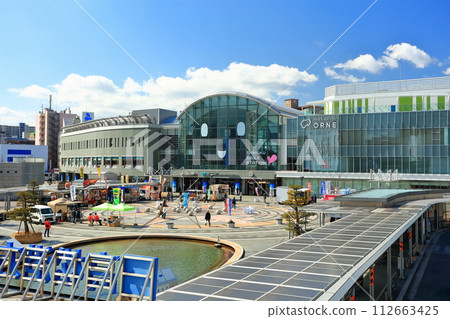 [香川縣] 晴天的JR高松站和Sunport高松 112663425