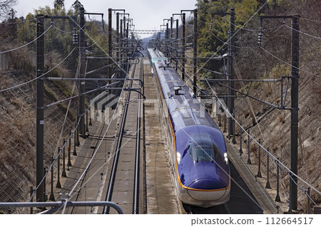 運行於東北新幹線的E8系列 運行於東北新幹線的E8系列 112664517